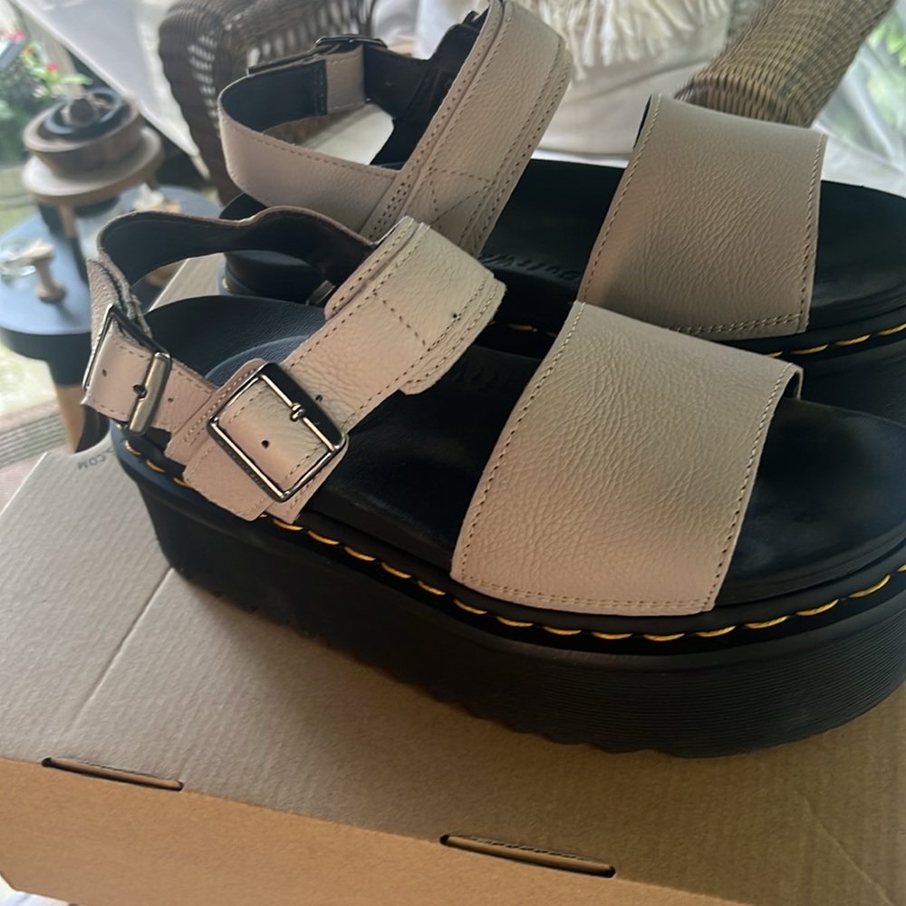 Dr. Martens Black and Cream Sandals - Picture 3 of 13